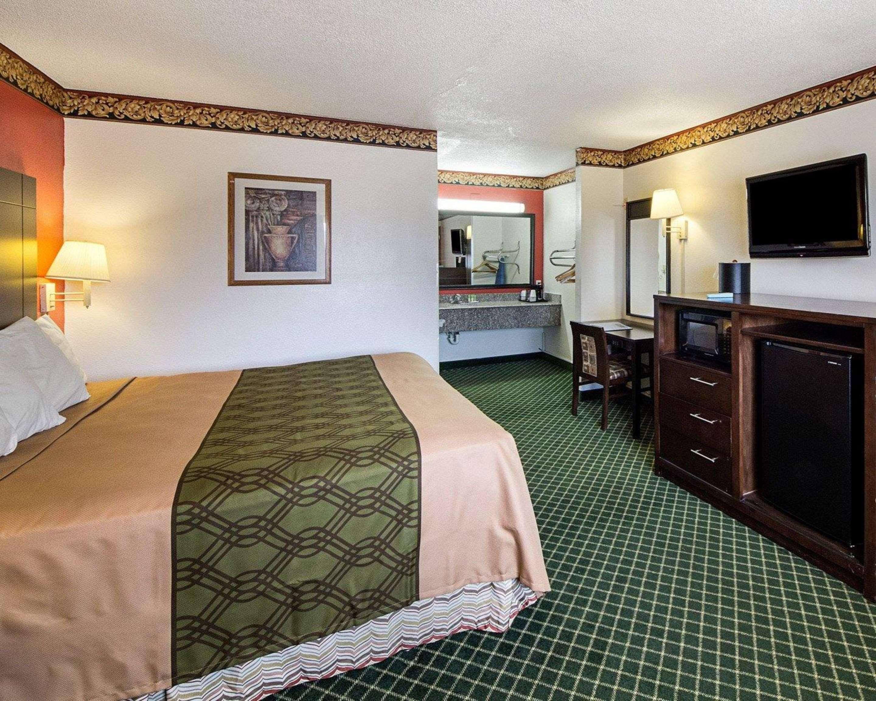 Rodeway Inn San Antonio Lackland Afb - Seaworld Zewnętrze zdjęcie
