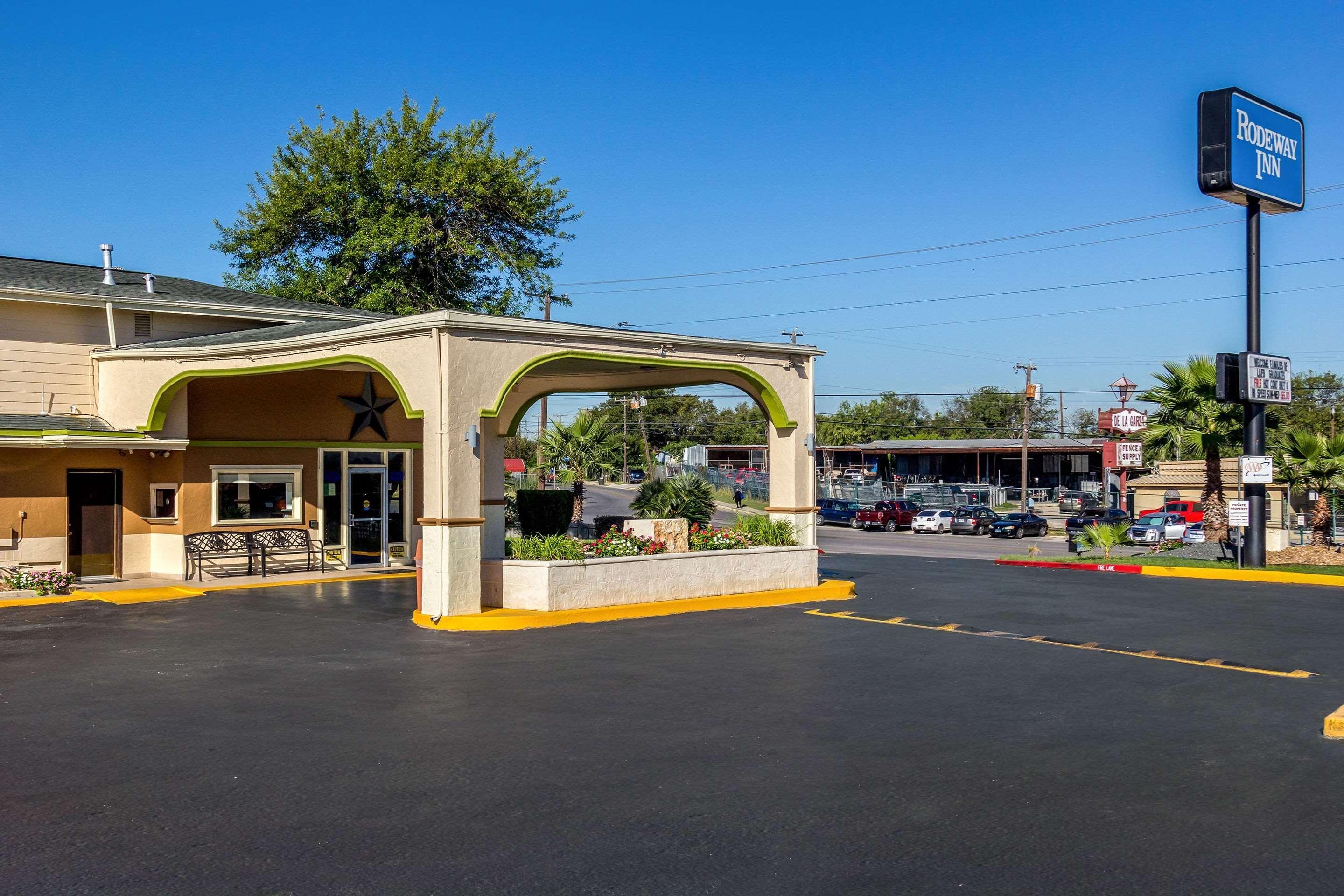 Rodeway Inn San Antonio Lackland Afb - Seaworld Zewnętrze zdjęcie